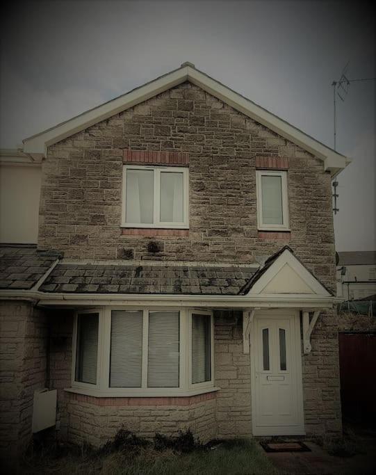 Trevithick Gardens, No 47. Merthyr Tydfil Exterior foto